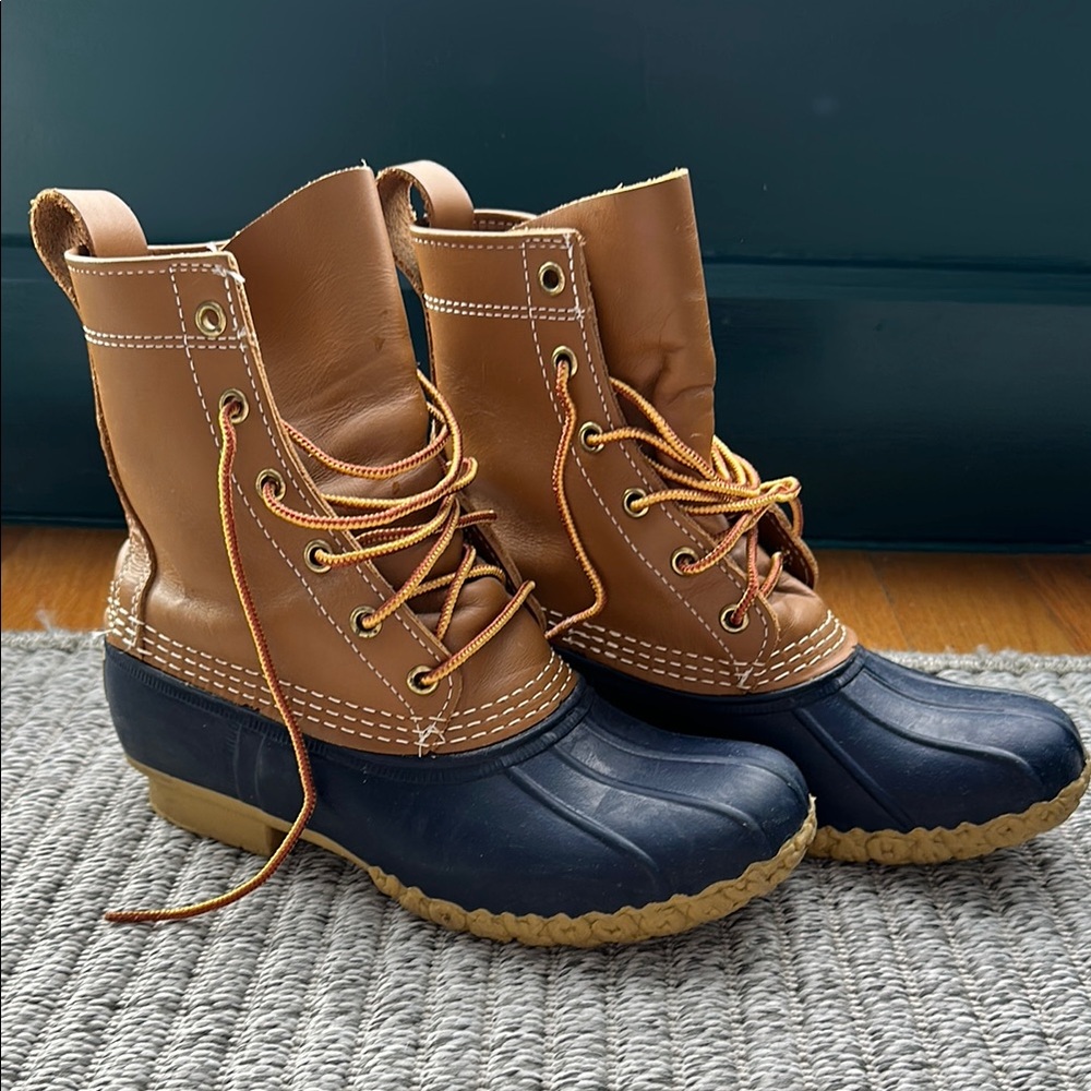 L.L. Bean Navy Tan Winter Duck Rain Boots Waterproof Leather